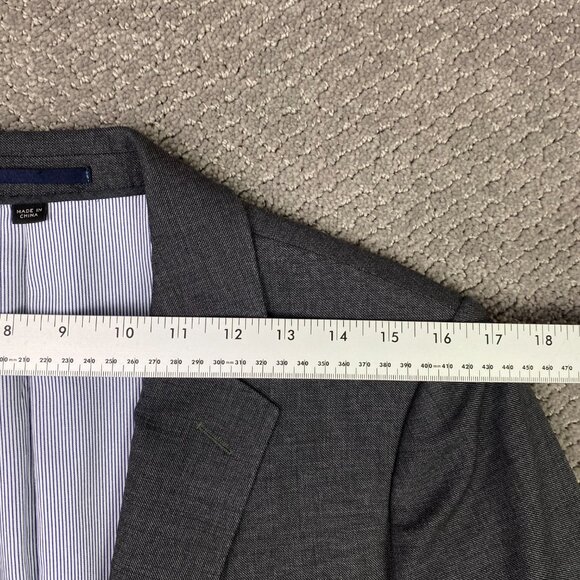 J. Crew Ludlow Slim Blazer Suit Coat Men's 38S Gray Tollegno 1900 Stretch - Picture 11 of 15